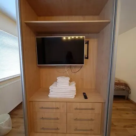 London Luxury 2 Bedroom Flat Sleeps 8 Free Parking East Barnet Exterior photo