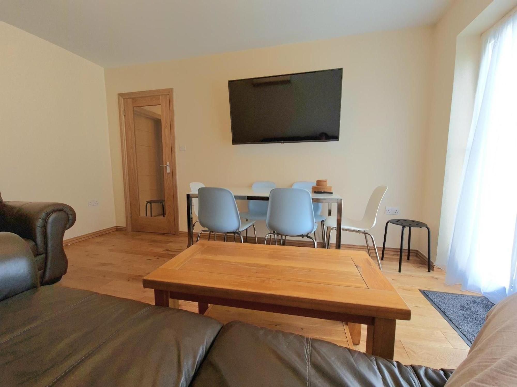 Apartment London Luxury 2 Bedroom Flat Sleeps 8 Free Parking East Barnet