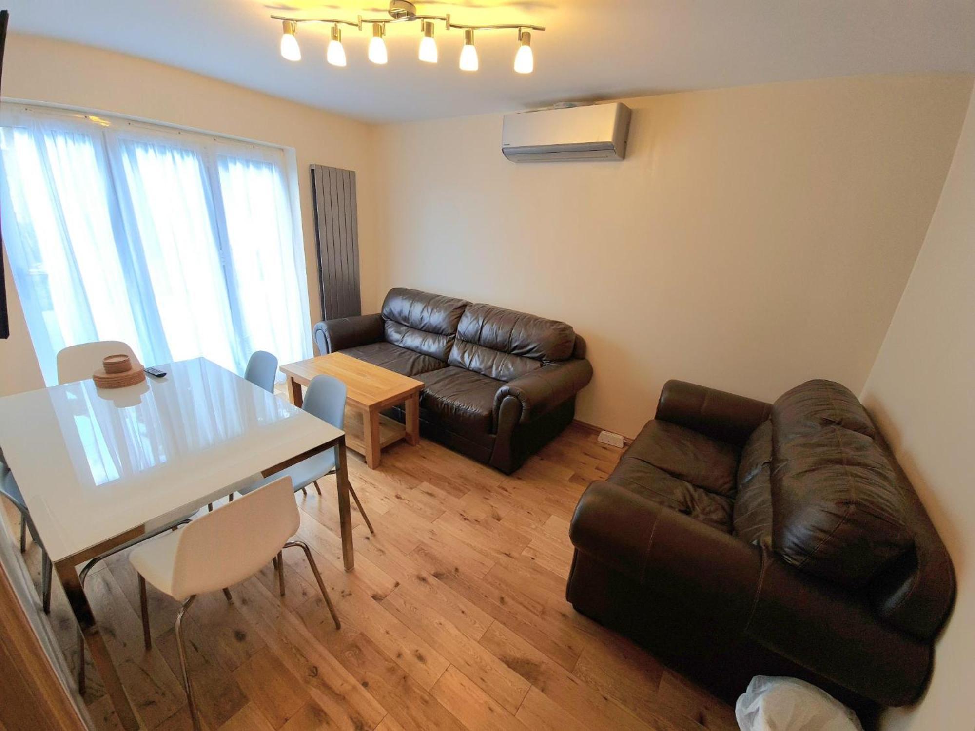 Apartment London Luxury 2 Bedroom Flat Sleeps 8 Free Parking East Barnet